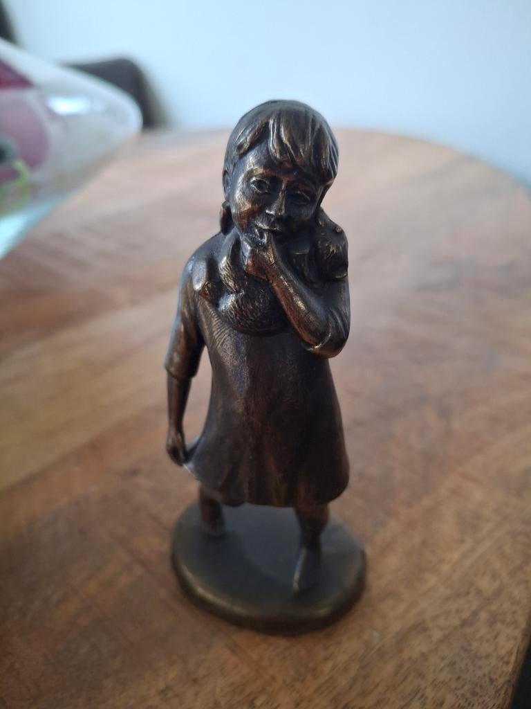 Bronzen beeldje van een meisje - Vintage decoratie, Ophalen of Verzenden