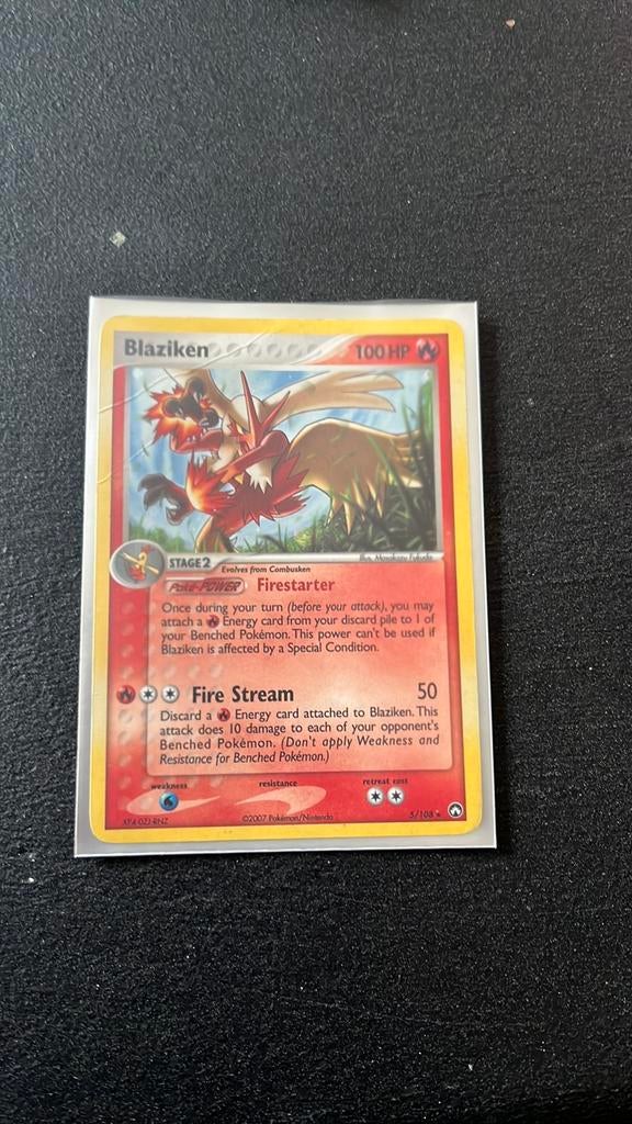 Pokemon kaarten uit 2007, Ophalen of Verzenden, Zo goed als nieuw, Meerdere kaarten