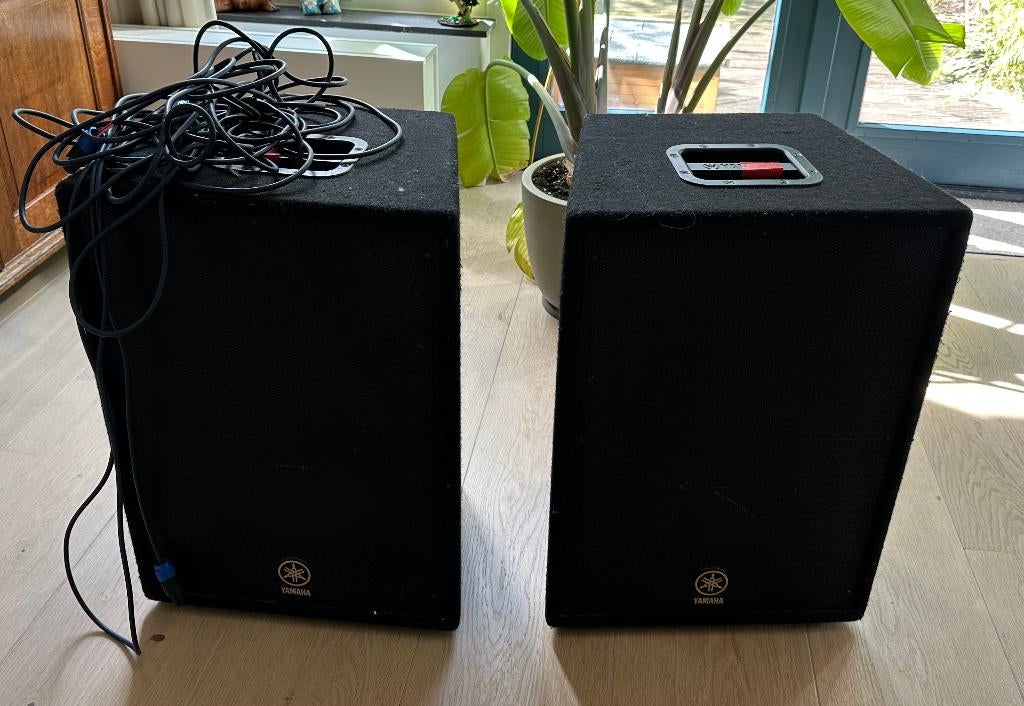 2X Yamaha X15 speaker, Audio, Tv en Foto, Luidsprekers, Gebruikt, Overige typen, 120 watt of meer, Ophalen
