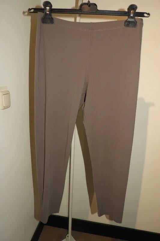 Sarah Pacini travel stof legging lichte bruin tint 38/40, Kleding | Dames, Broeken en Pantalons, Maat 38/40 (M), Bruin, Verzenden