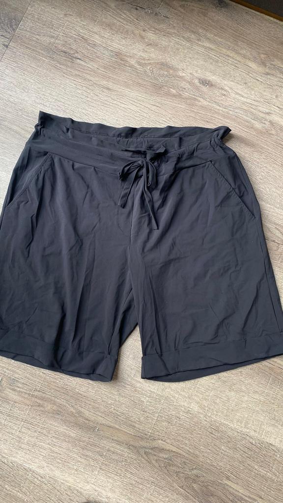 Studio Anneloes zwarte korte broek XL, Ophalen, Maat 46/48 (XL) of groter, Zwart, Kort