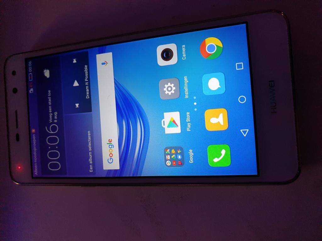 Huawei Y6 2017, Telecommunicatie, Mobiele telefoons | Huawei, Zwart, Touchscreen, Ophalen of Verzenden, Zo goed als nieuw