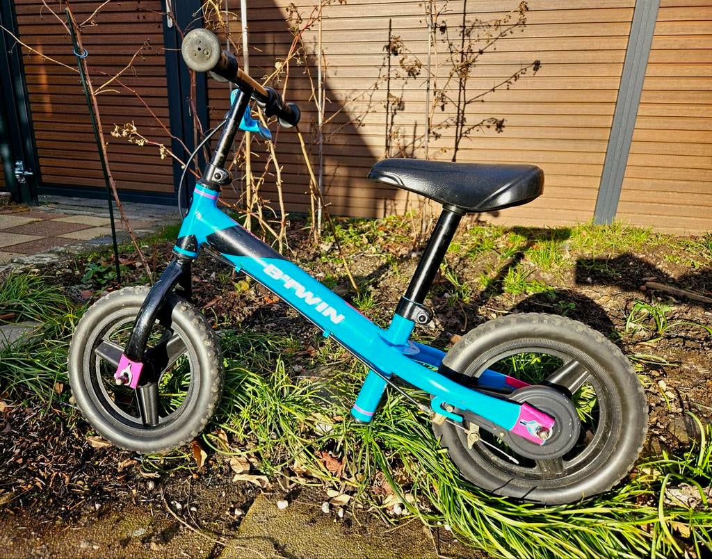 Loopfiets Btwin Runride 520, Fietsen en Brommers, Fietsen | Kinderfietsjes, Zo goed als nieuw, Minder dan 16 inch, Ophalen