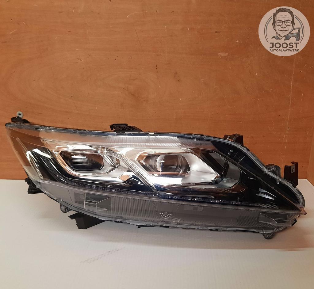 Koplamp rechts LED orgineel Mitsubishi Eclipse Cross ->2017, -3-1, Morinosato-Wakamiya, Atsugi, Kanagawa 243-0123, Japan, Gebruikt