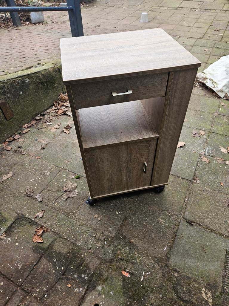 Ziekenhuis tafeltje met uitschuifbaar blad, Ophalen, Gebruikt