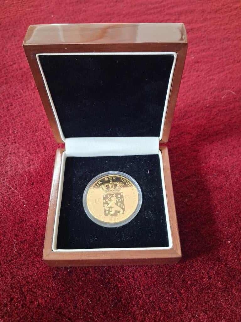 Herslag Beatrix Kroningstientje 1980 - Goudkleurig, Ophalen of Verzenden