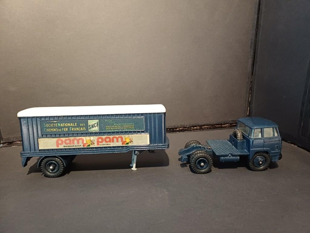 Dinky super Toys Unic 803  Pam Pam, Verzenden, Gebruikt, Bus of Vrachtwagen, Dinky Toys