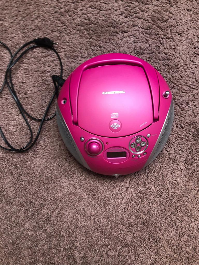 Grundig Compact disc player mp3 ZGAN, Ophalen of Verzenden, Zo goed als nieuw, Overige merken