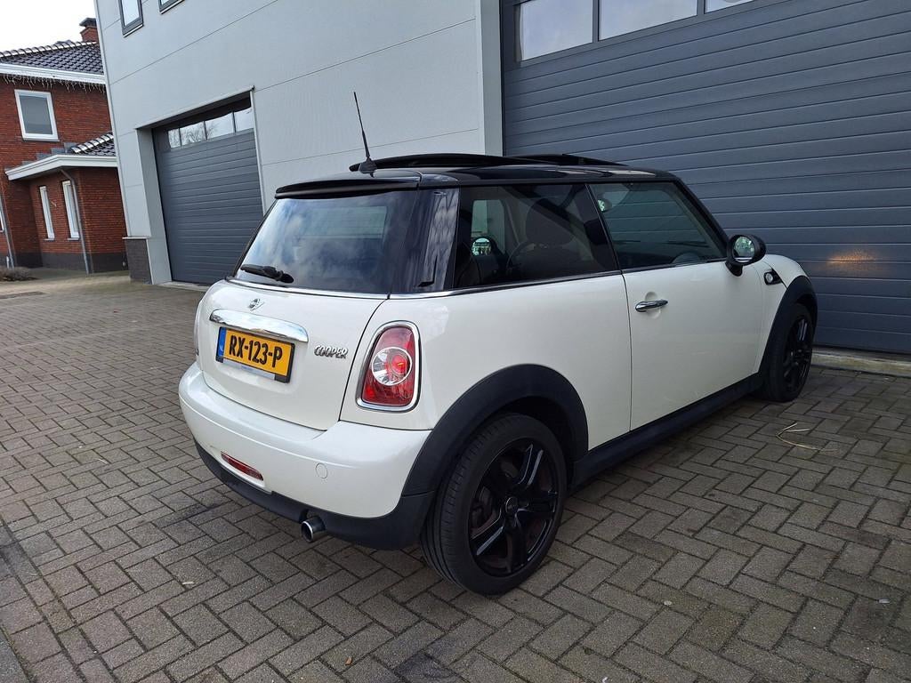 Mini Mini | 1.6 Cooper | Volledig onderhouden! | Airco | Ope, Voorwielaandrijving, Euro 5, Stof, 4 cilinders