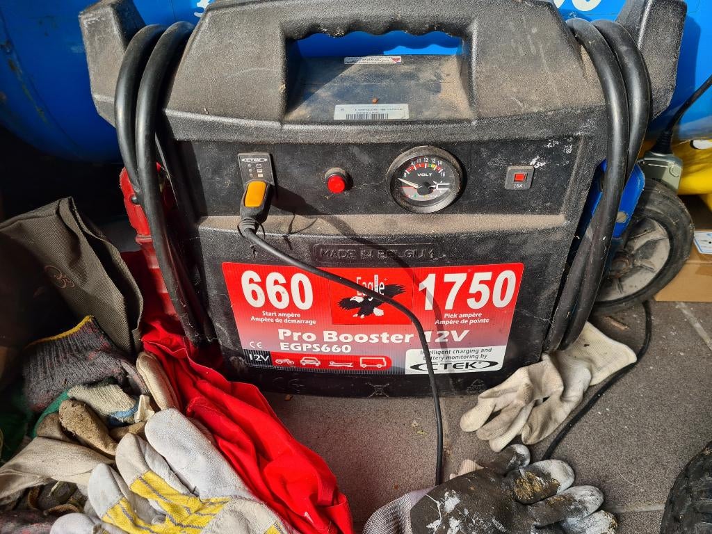 Eagle EGPS660 Pro Booster startbooster met ctek lader, Ophalen of Verzenden, Gebruikt