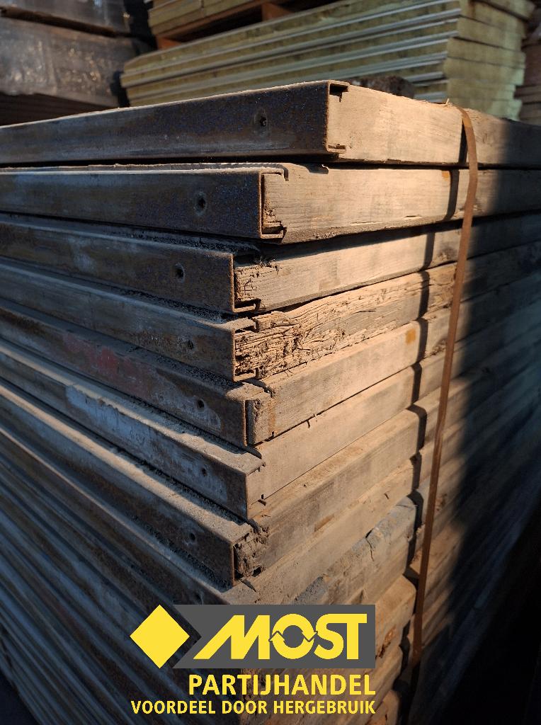 Steenschotten, Ophalen, Gebruikt, Hout