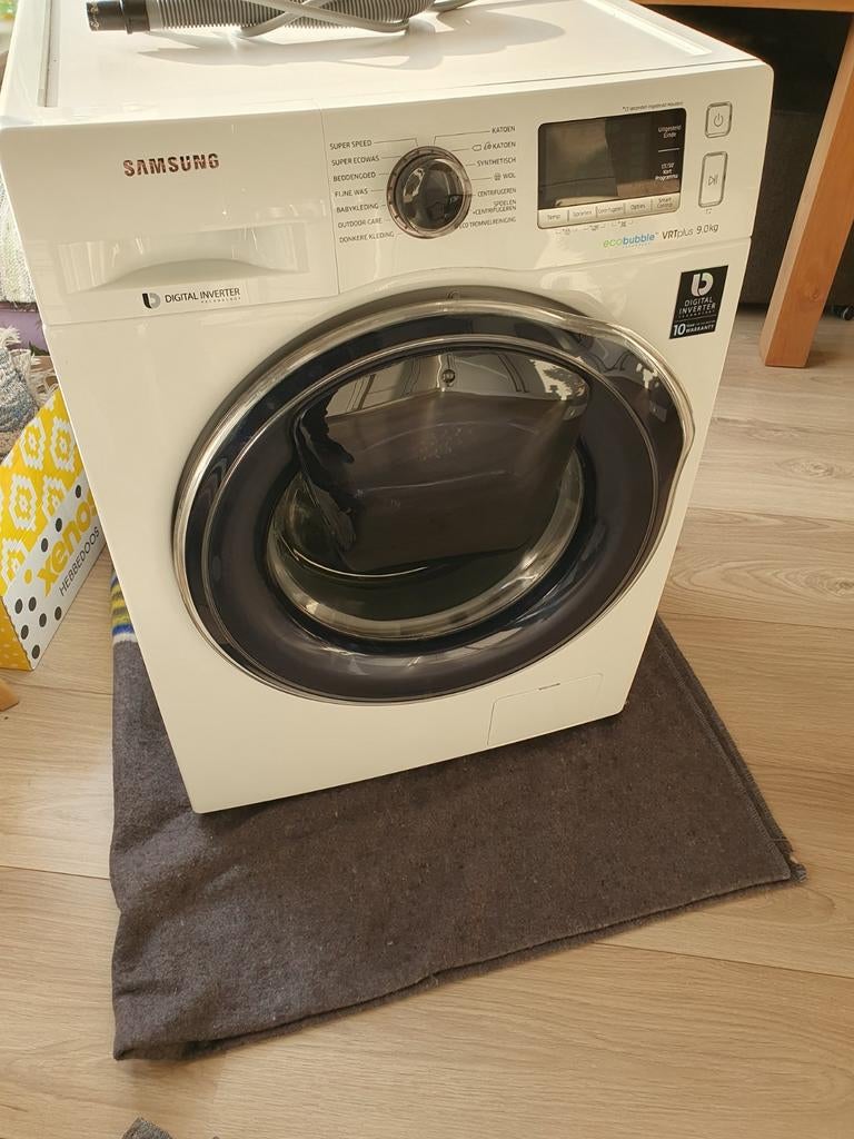 Defecte Samsung Eco Bubble 9kg, Ophalen, 8 tot 10 kg, 1600 toeren of meer, Voorlader
