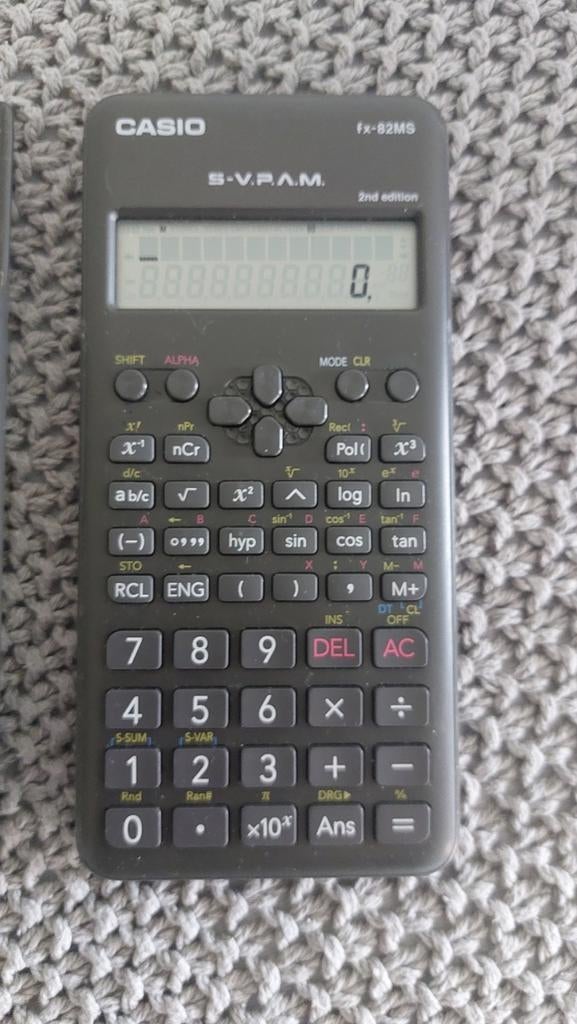 Casio rekenmachine fx- 82MS, Ophalen of Verzenden, Grafische rekenmachine, Gebruikt