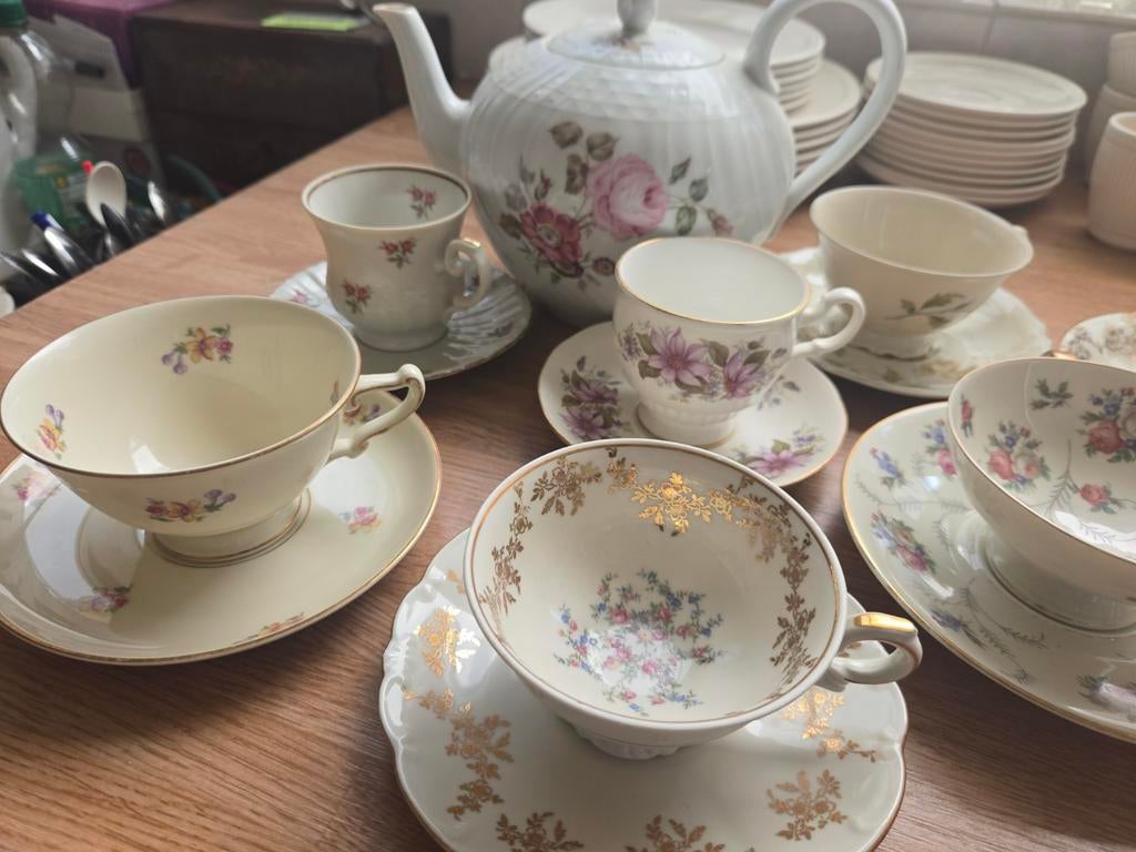 Vintage Duits porselein servies – Bavaria – kopjes & schotel, Ophalen, Zo goed als nieuw, Overige stijlen, Kop(pen) en/of Schotel(s)