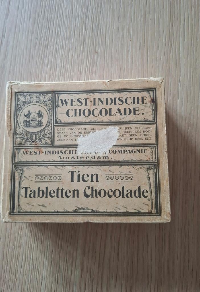Oude Kartonnen Reclame Doos West - Indische Chocolade, Verzamelen, Ophalen of Verzenden, Gebruikt