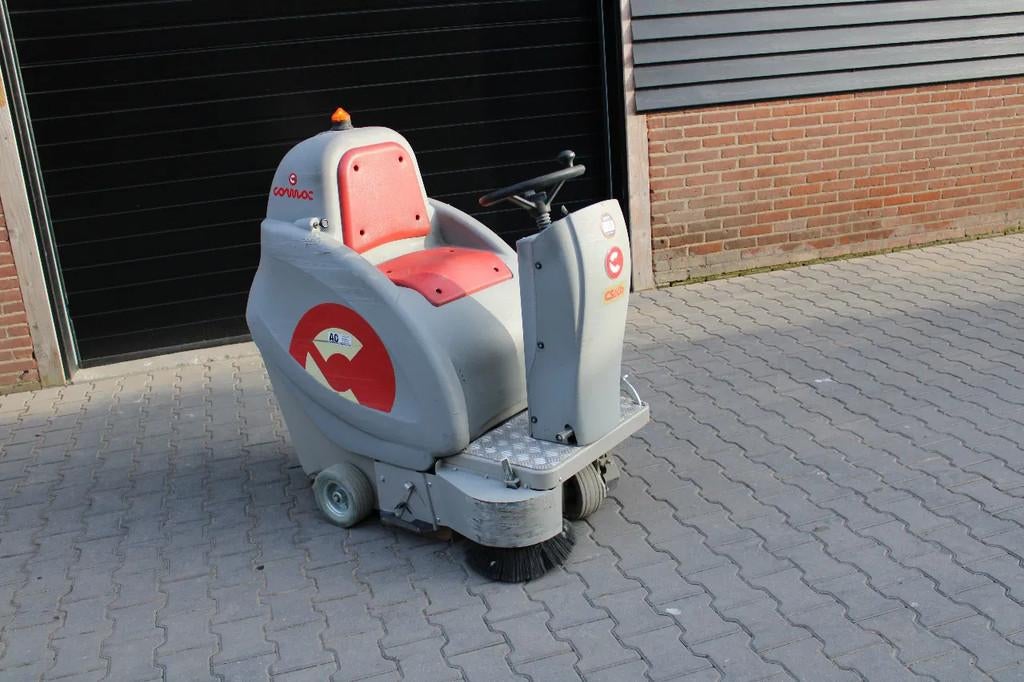 cowloc zit veegmachine elektrische met nieuwe accus