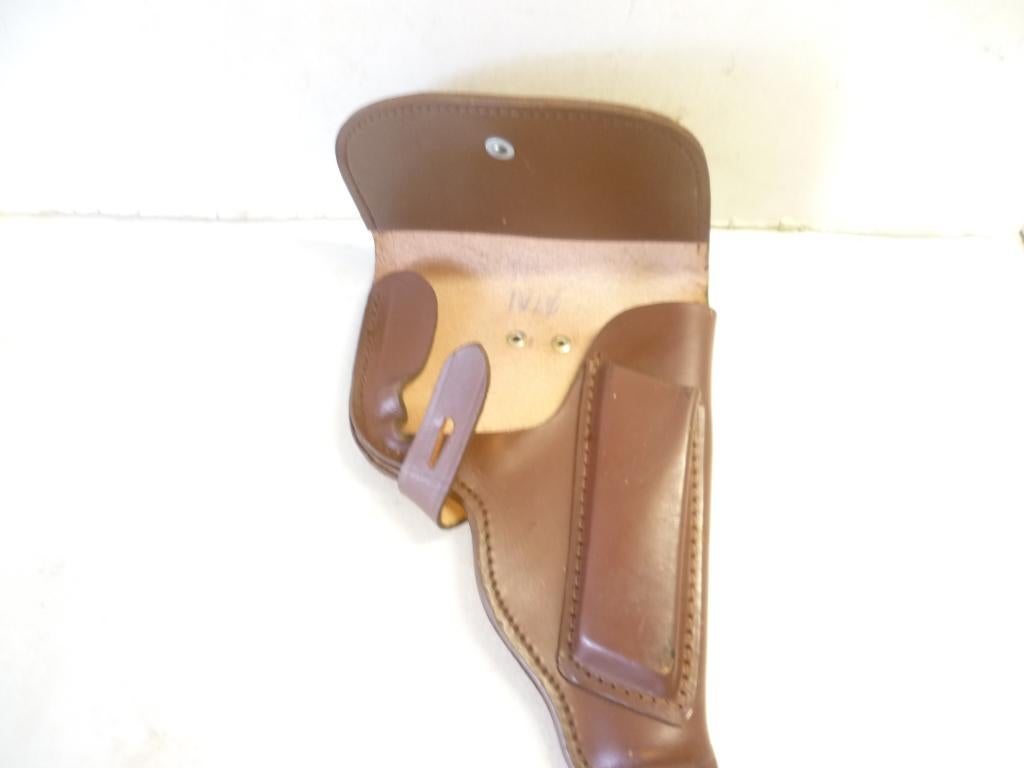 Makarov Pistool Holster Oost Duitsland nieuwstaat., Verzamelen, Ophalen of Verzenden, Landmacht, Duitsland