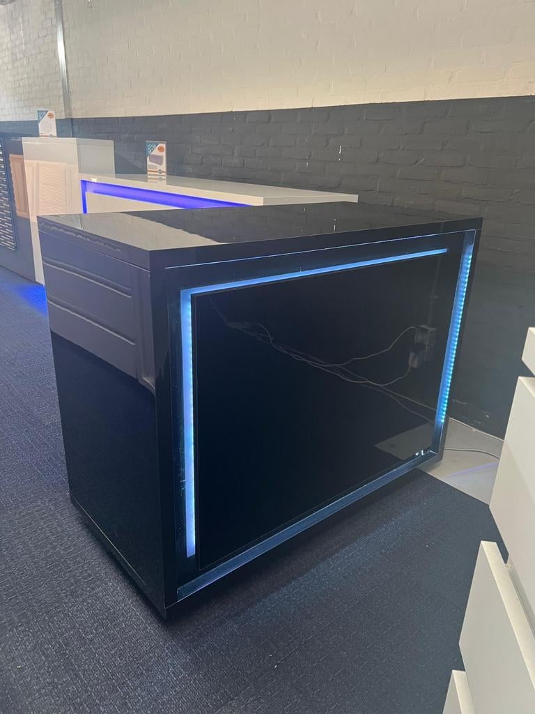 MOOI TOONBANK BALIE TE KOOP, Ophalen, Zo goed als nieuw