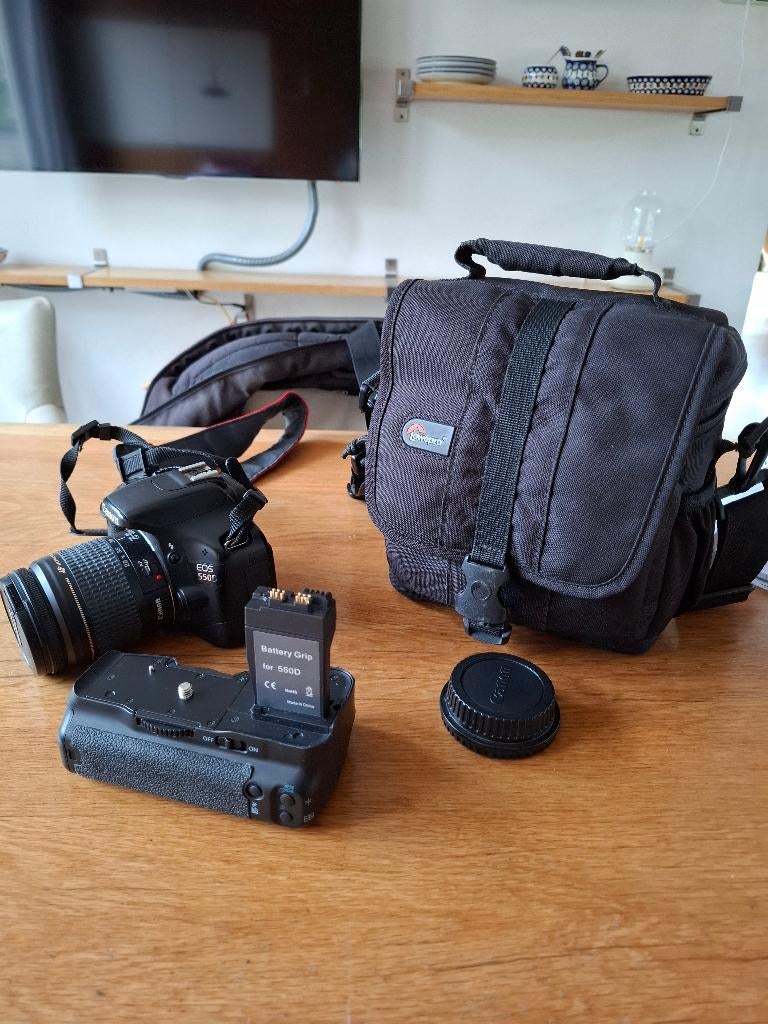Fotocamera Canon EOS 550 D, Audio, Tv en Foto, Fotocamera's Digitaal, Ophalen, Gebruikt, Spiegelreflex, Canon