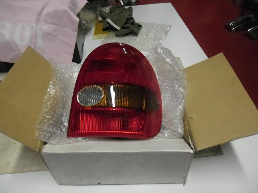 Nieuwe diversen auto onderdelen Opel Corsa B Tigra A, Auto-onderdelen, Motor en Toebehoren, Oldtimer onderdelen, Opel, Nieuw, Ophalen of Verzenden