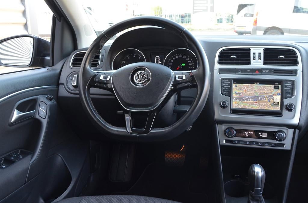 Volkswagen Polo 1.0 TSI Highline|52.000KM!|AUTOMAAT|NAVI|CAR, 40 €/maand, Euro 6, Zwart, Origineel Nederlands