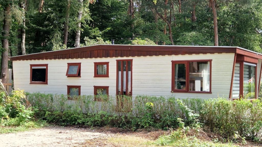 Mooi Wintervast Chalet Stacaravan met serre en inboedel, Ophalen, Gebruikt