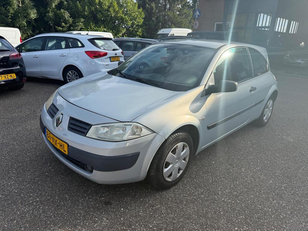Renault Mégane 1.6-16V Dynamique Comfort inruil koopje maar, Voorwielaandrijving, Gebruikt, 4 cilinders, 49 €/maand