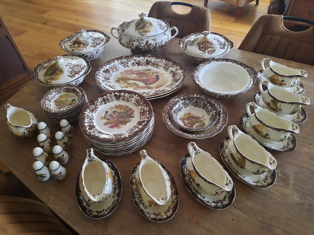 The Royal Worcester Palissy game oud Engels jachtservies, Ophalen of Verzenden, Zo goed als nieuw, Aardewerk, Overige stijlen