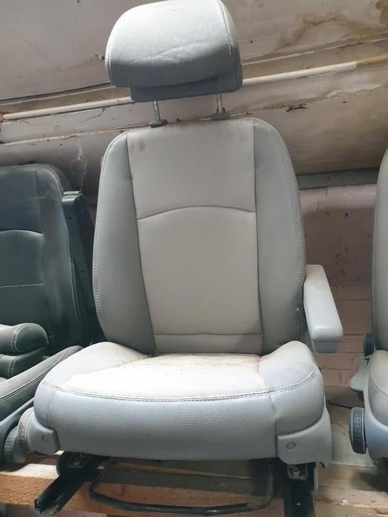 zetels voorkant mercedes vito viano 639 2010, Ophalen of Verzenden, Nieuw, Mercedes-Benz