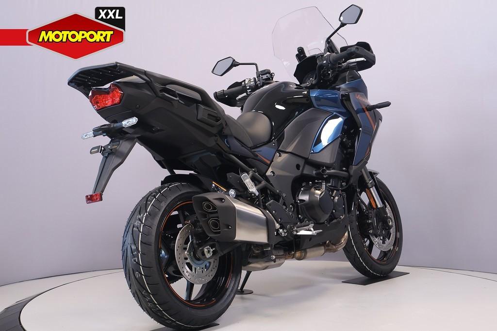 Kawasaki Versys 1100 SE - foto 3