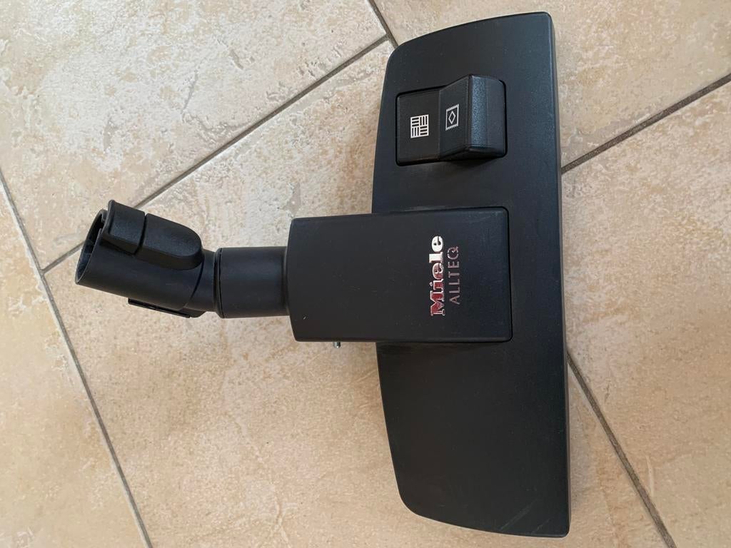 Miele stofzuigervoet Allteq, Witgoed en Apparatuur, Stofzuigers, Ophalen of Verzenden, Zo goed als nieuw