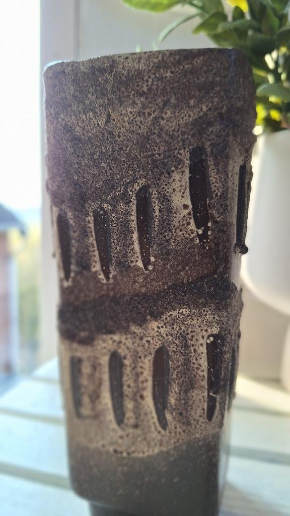 Vintage blokvaasje, vaasje, voormalige DDR, lava vaas, Gebruikt, Vintage, Ophalen of Verzenden, Nvt