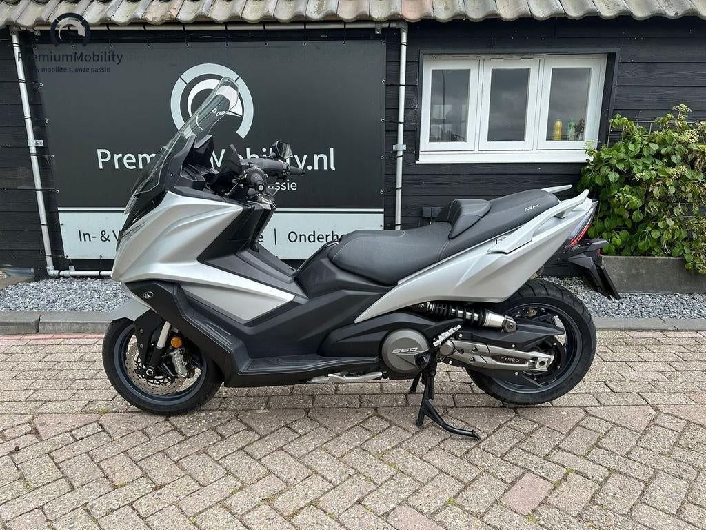 KYMCO AK550 (BJ 2017 / 6181 KM) - foto 3