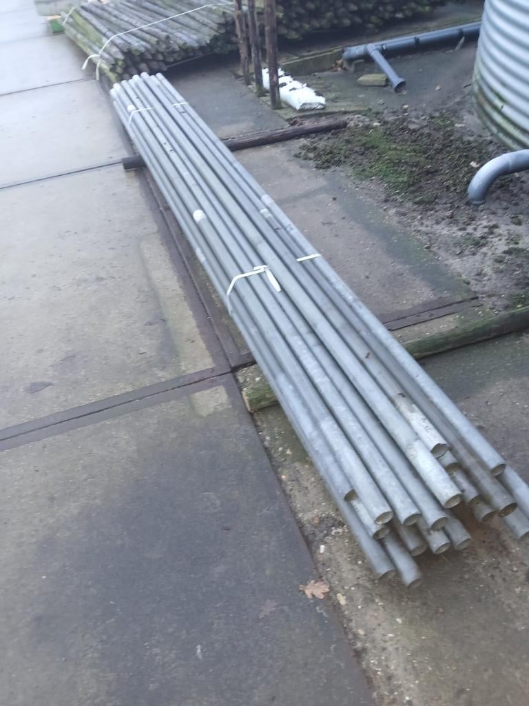 Steigerbuis 33,8 mm gegalvaniseerd dikwandig, Doe-het-zelf en Verbouw, Steigers, Overige typen, 5 meter of hoger, Ophalen