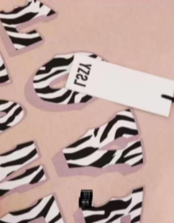 YZLS - Yeez Louise - Prachtige hoodie maat L - Nieuw €80, Nieuw, Ophalen of Verzenden, X, Roze