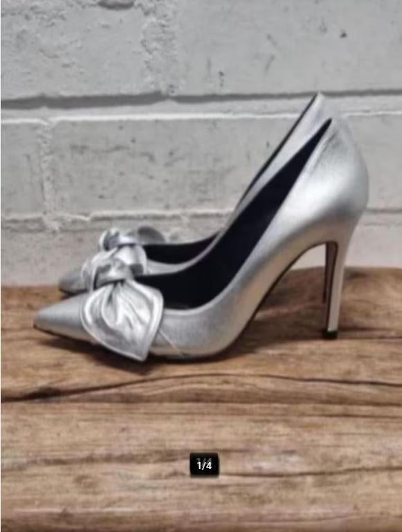 Ted Baker - Mooie zilveren leren pumps maat 36 - Nieuw €175