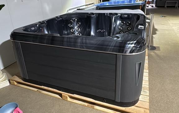 Passion relax spa nieuw uit voorraad, Info@jacuzziboer.nl, Traan 5 9351 vm leek, Ophalen of Verzenden, SpaBoer