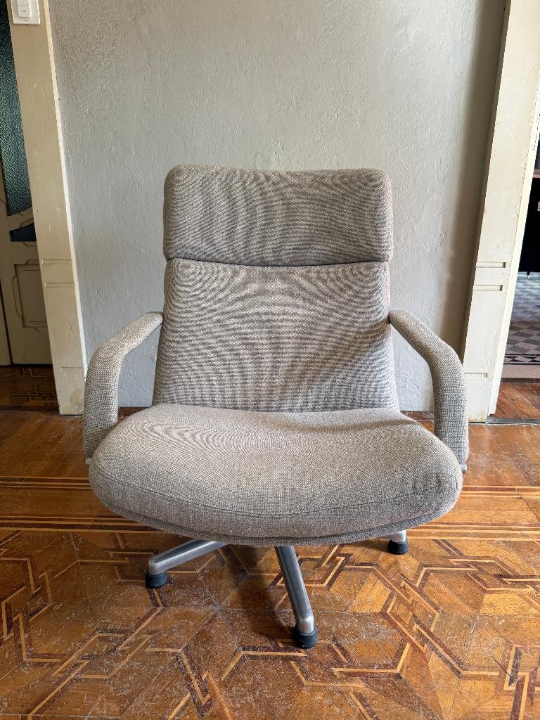 3X Artifort F141 fauteuil / designklassieker in nieuwstaat, Huis en Inrichting, Fauteuils, Ophalen, Design - klassieker - vintage - refurbished