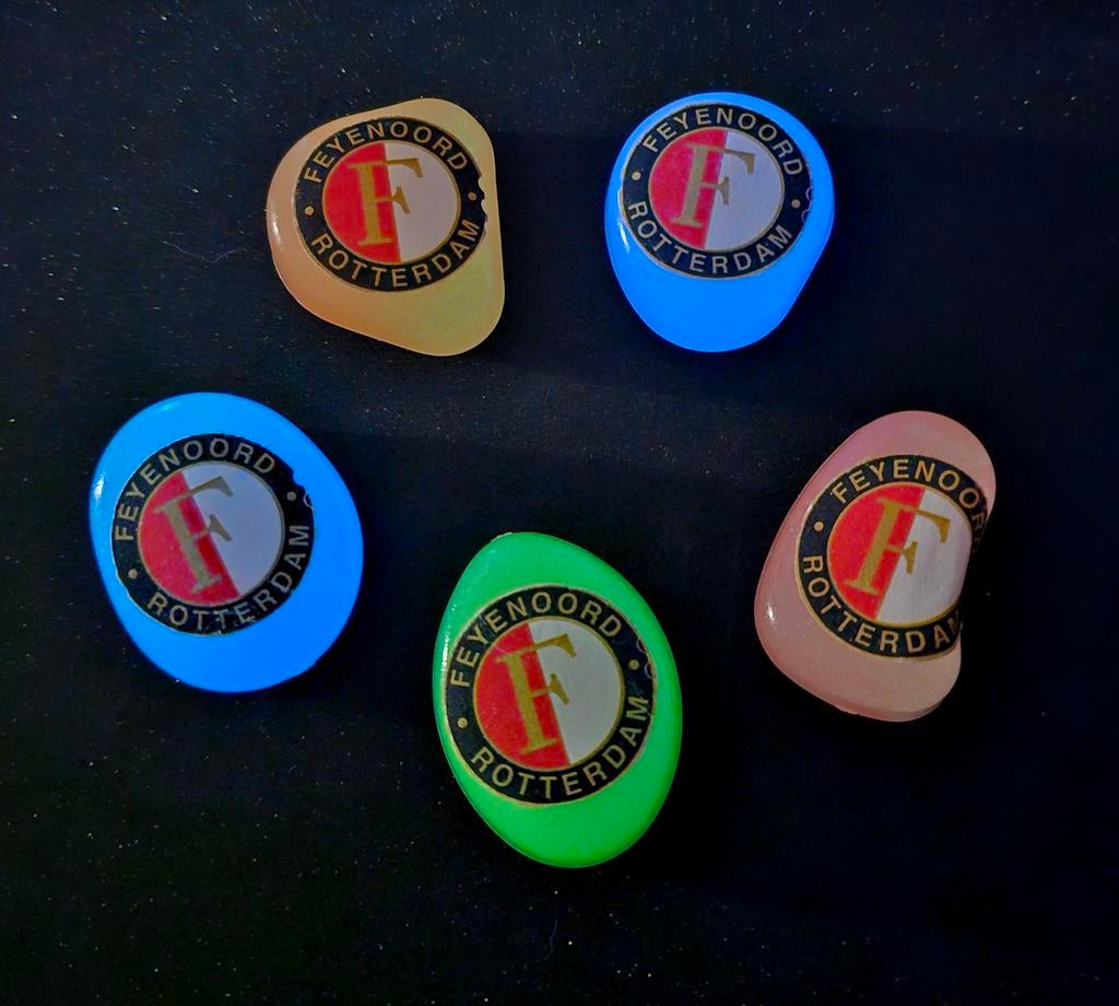 Feyenoord Glow in the Dark Stenen, Ophalen of Verzenden, Nieuw, Sport