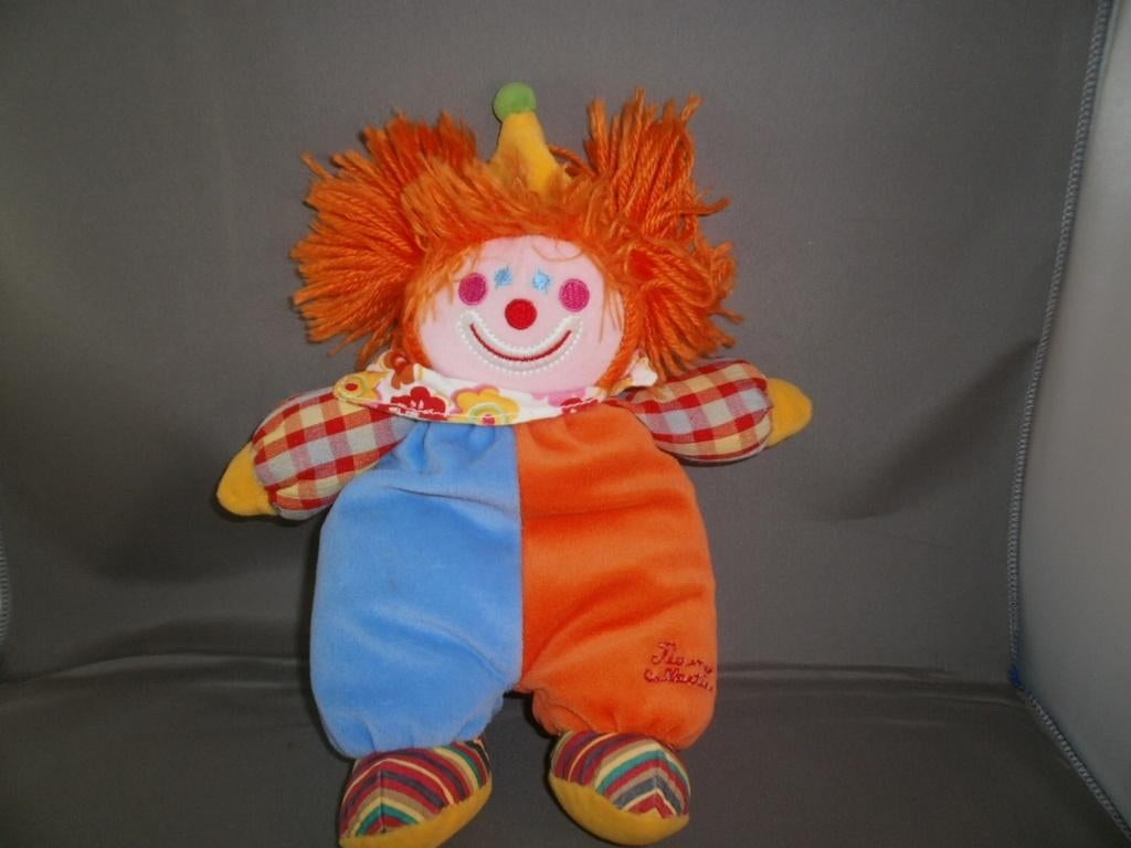Tiamo clown/pipo gekleurd velours met rammel 27 cm, Ophalen of Verzenden, Zo goed als nieuw, Overige typen