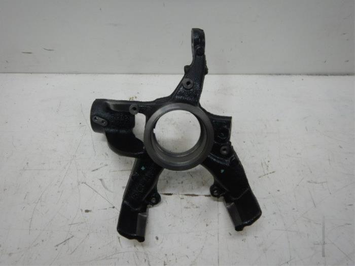 VW Polo 2G Fusee Links-Voor, Ophalen of Verzenden, Gebruikt