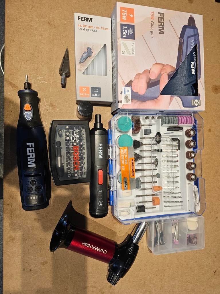 Diverse hobbygereedschap set - Ferm, Bosch, Champ High, Doe-het-zelf en Verbouw, Gereedschap | Handgereedschap, Ophalen of Verzenden