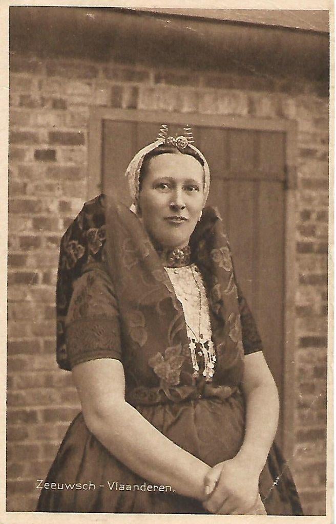 Zeeland- -Zeeuwsch-Vlaanderen, klederdracht., Verzenden, 1920 tot 1940, Ongelopen, Zeeland