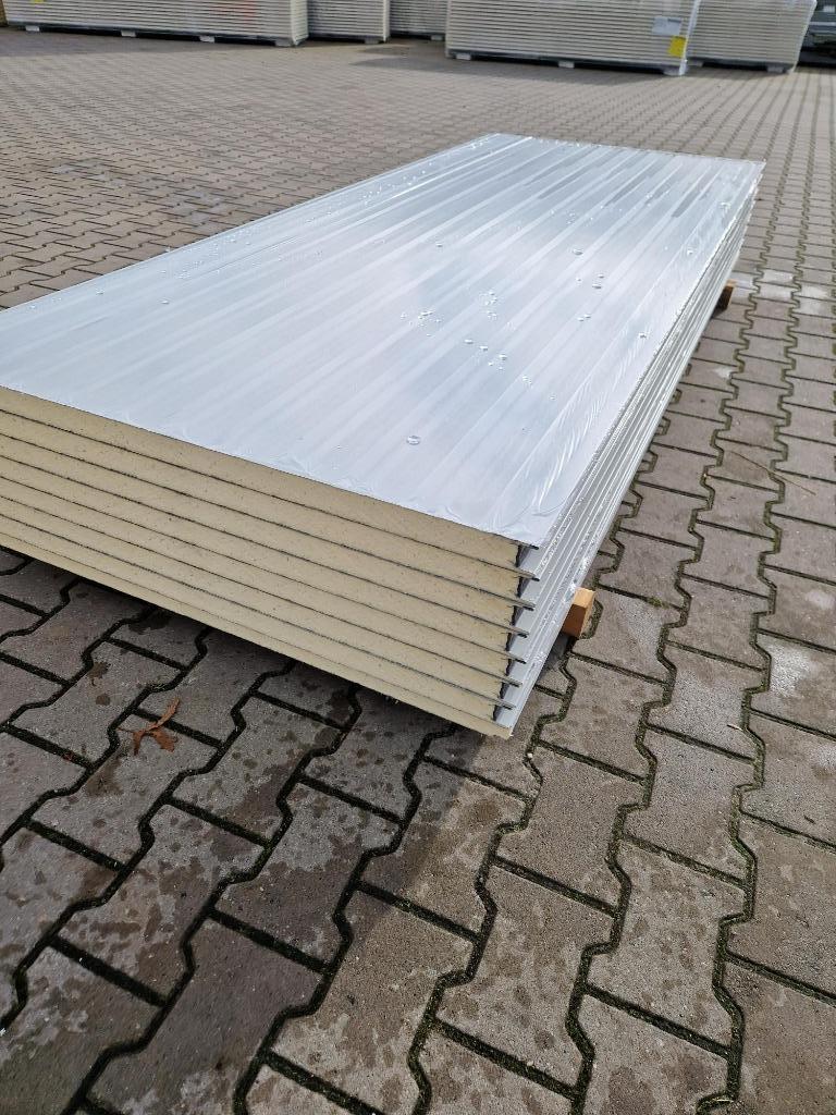 Sandwichpanelen 40 mm RAL9002 Wandpanelen PIR isolatie OP=OP, Ophalen, Nieuw, Overige materialen, 20 tot 50 mm