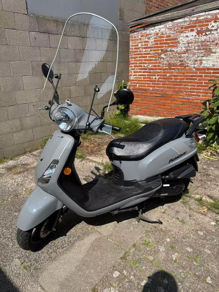 Sym fiddle 2, Ophalen, Maximaal 45 km/u, Zo goed als nieuw, Benzine