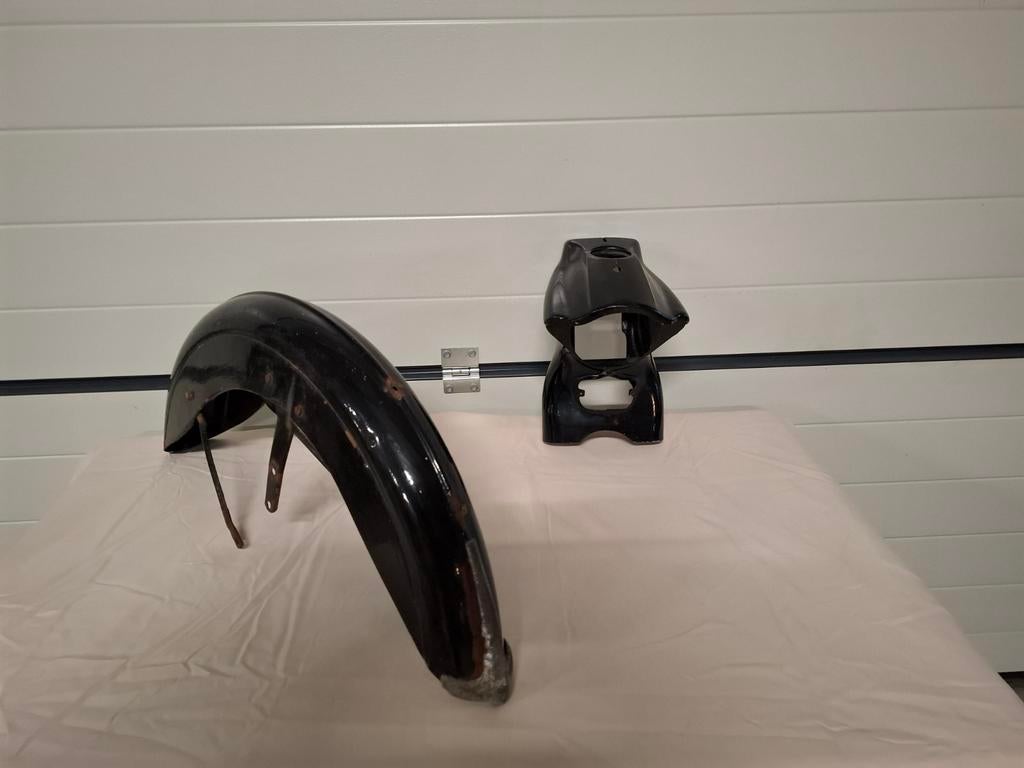 Brommer onderdelen Puch - Koplamphuis kikkerbek & Spatbord, Ophalen of Verzenden, Gebruikt, Koplamp