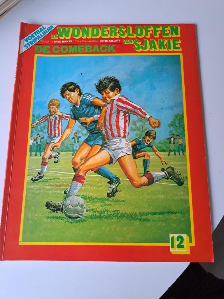 Stripboek De wondersloffen van Sjakie, deel 12, Gelezen, Eén stripboek, Ophalen of Verzenden, Fred Baker