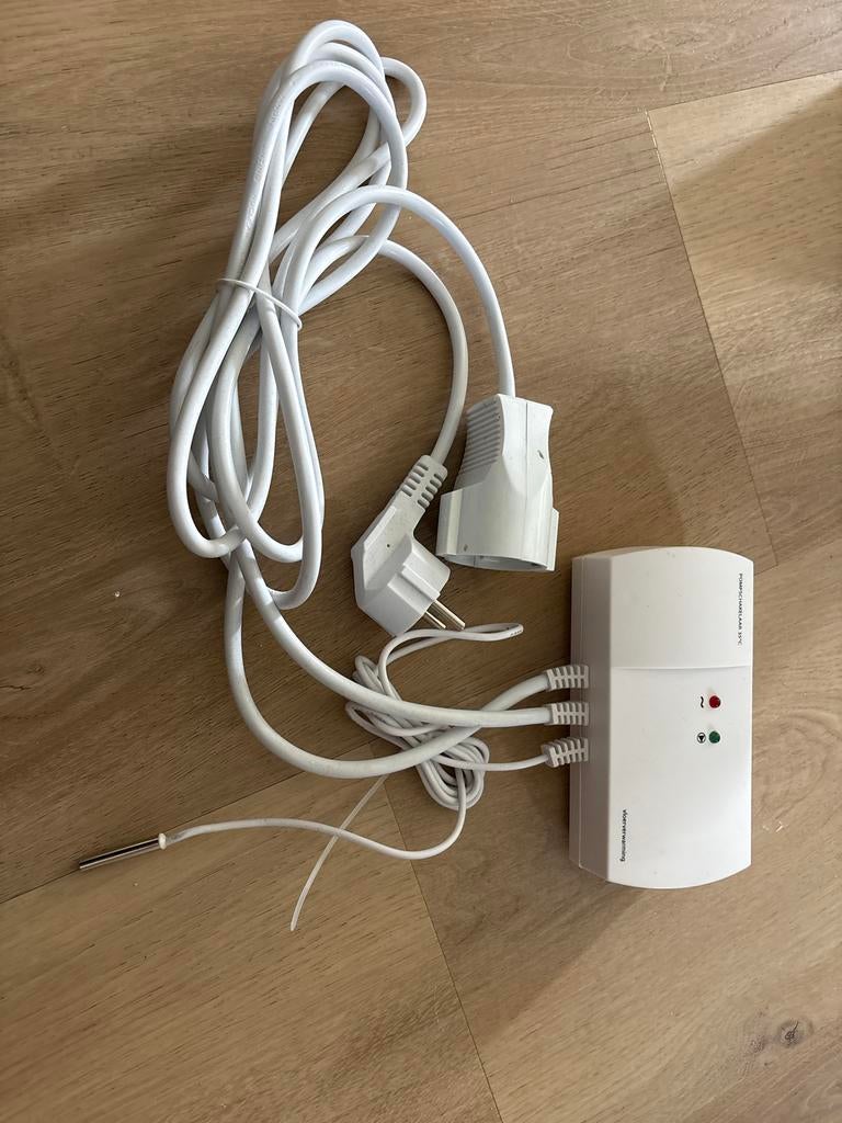 Pompschakelaar vloerverwarming - nieuw, Ophalen of Verzenden, Nieuw, Overige typen