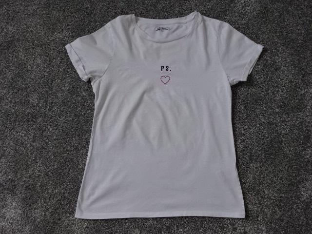 T-shirt van Distrikt Nørrebro / Maat S, Distrikt Nørrebro, Wit, Ophalen of Verzenden, Zo goed als nieuw