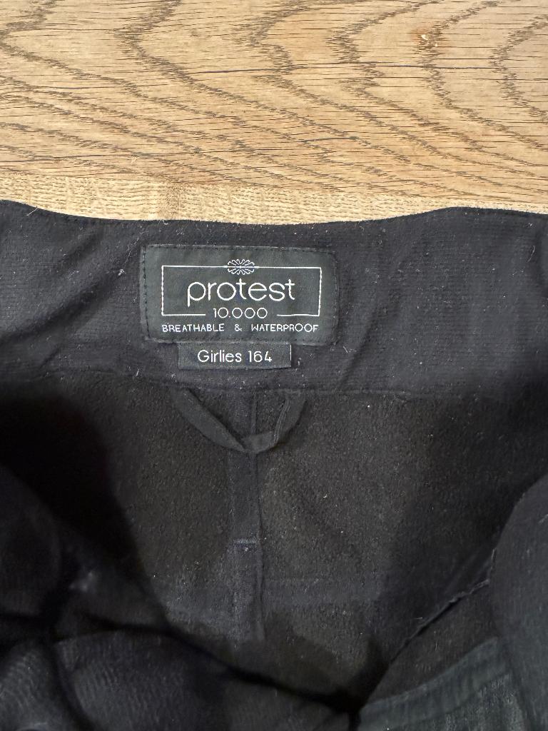 Skibroek softshell Protest meisje 164, Overige merken, Ophalen of Verzenden, Zo goed als nieuw, Kleding